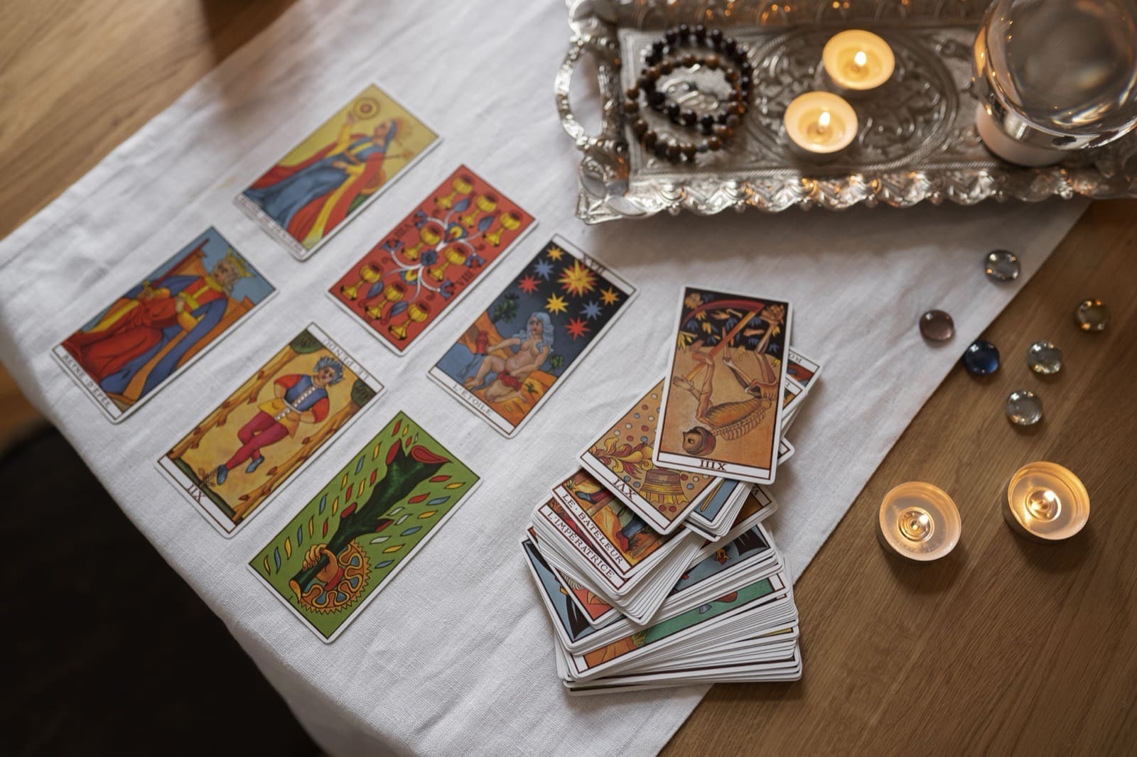 Tarot Hôm Nay - Rút Lá Bài Mỗi Ngày Miễn Phí